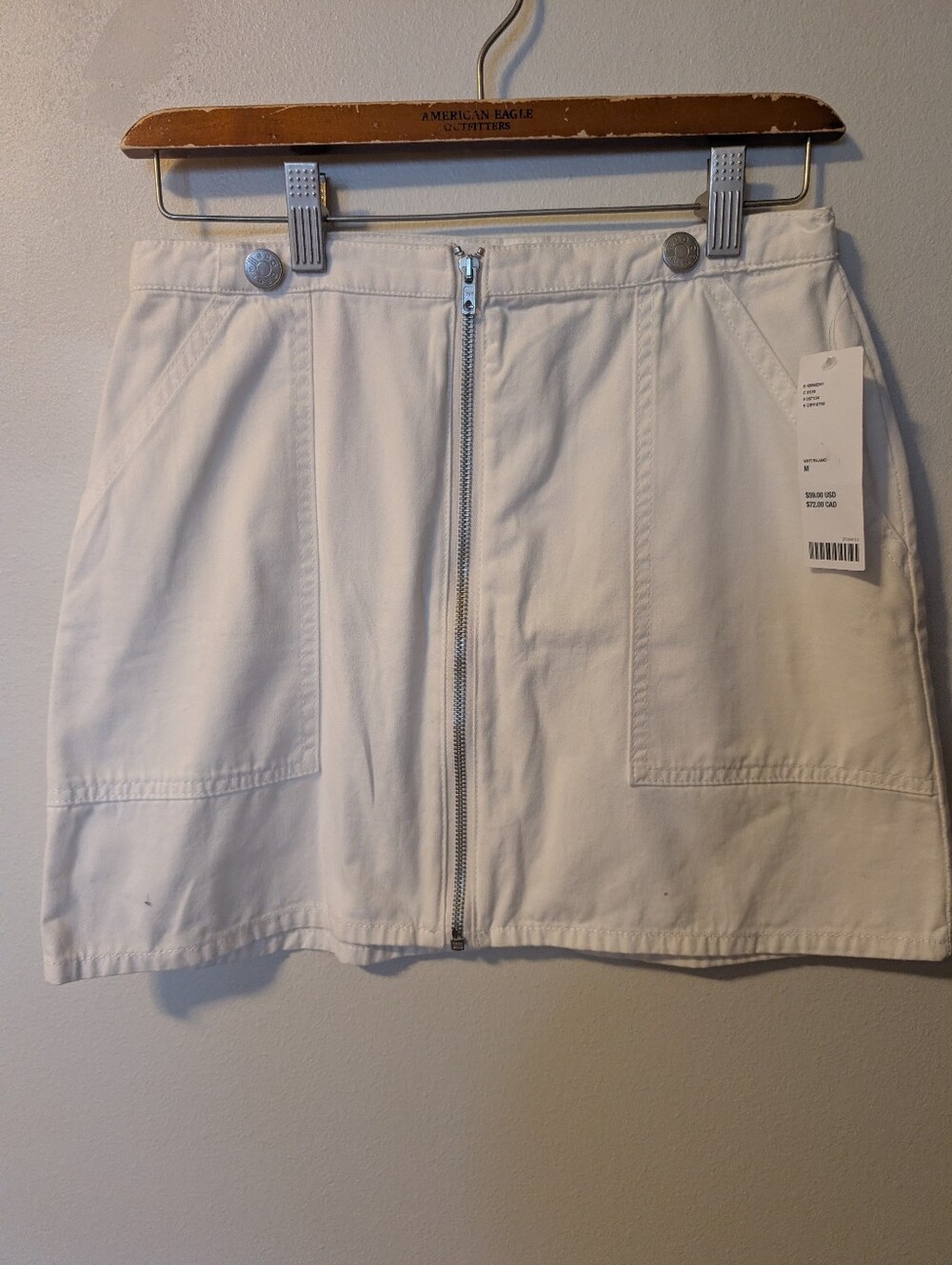 BDG White Zipper Front Mini Skirt NEW Size Medium